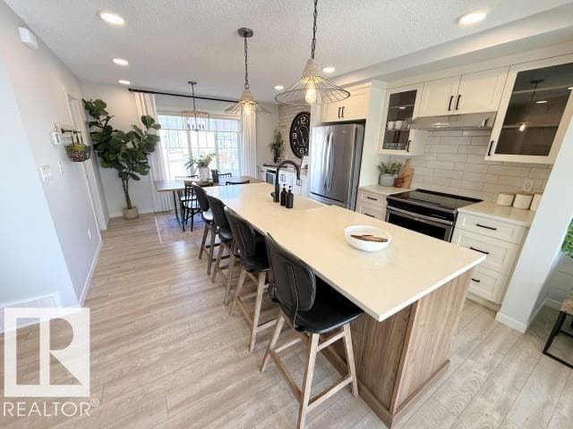 #67 50 MCLAUGHLIN DR photo 3