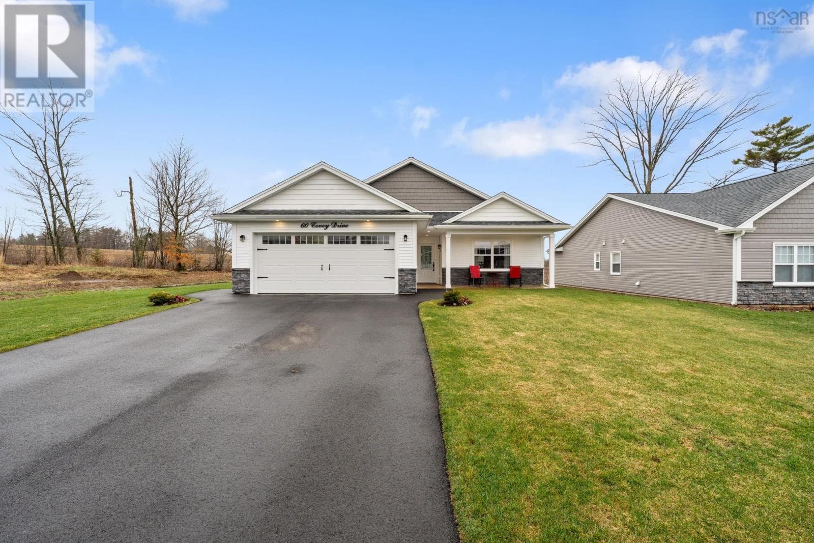 60 Covey Drive photo 2