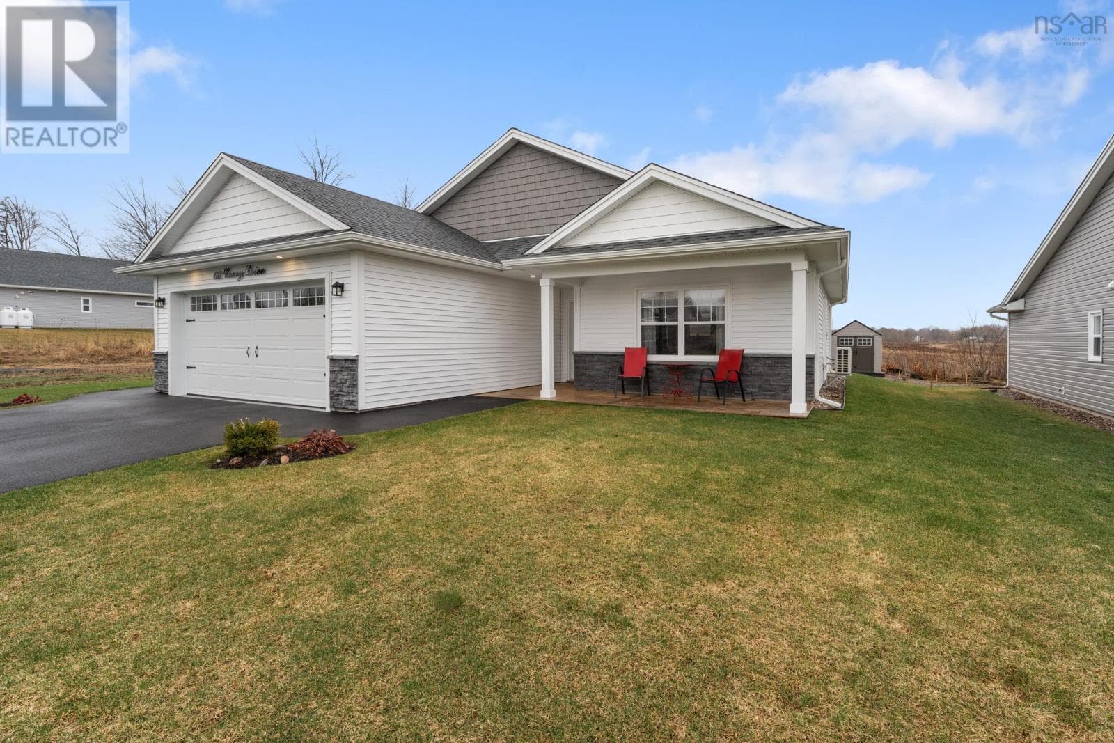60 Covey Drive photo 3