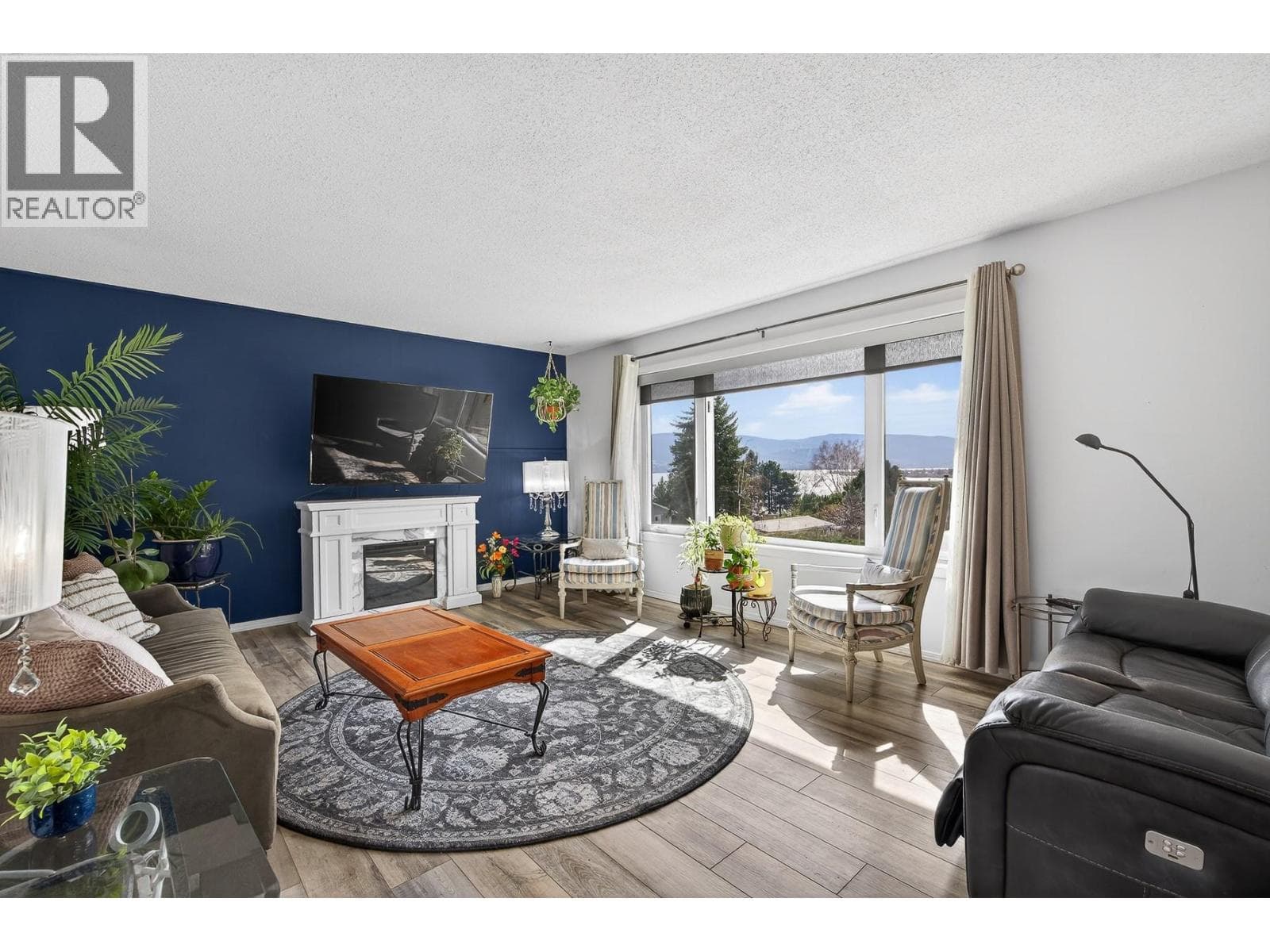 6100 MACDONALD Street photo 3