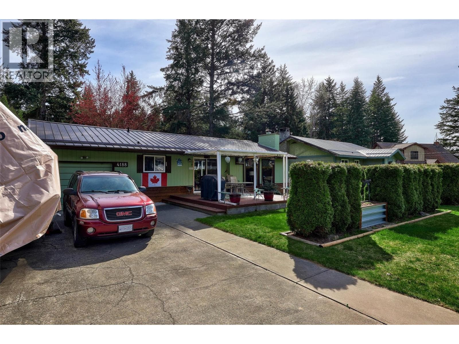 2 bed 1 bath single family at 4188 South Ashe Crescent — $469,900
