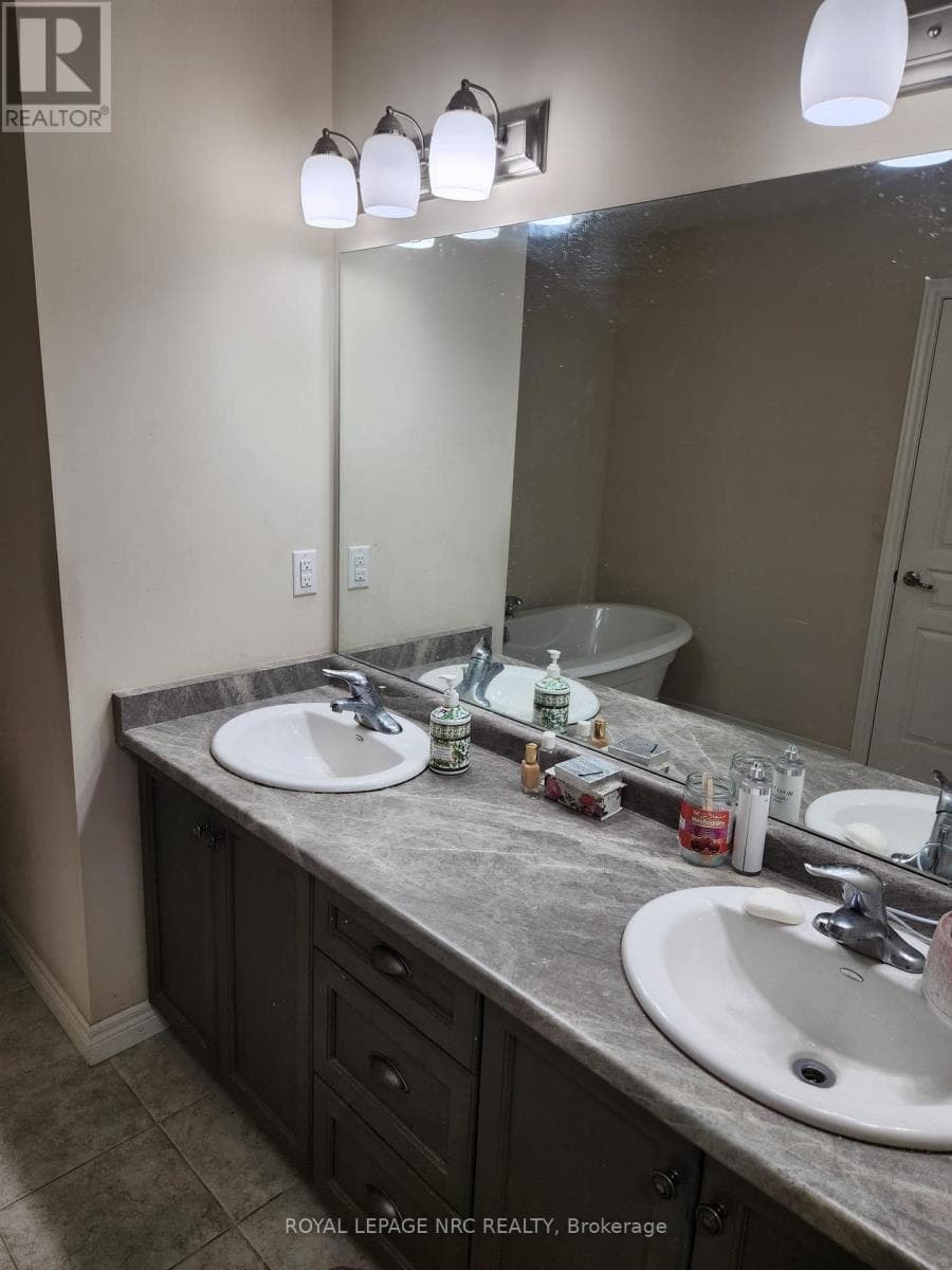 40 ELDERBERRY ROAD photo 3