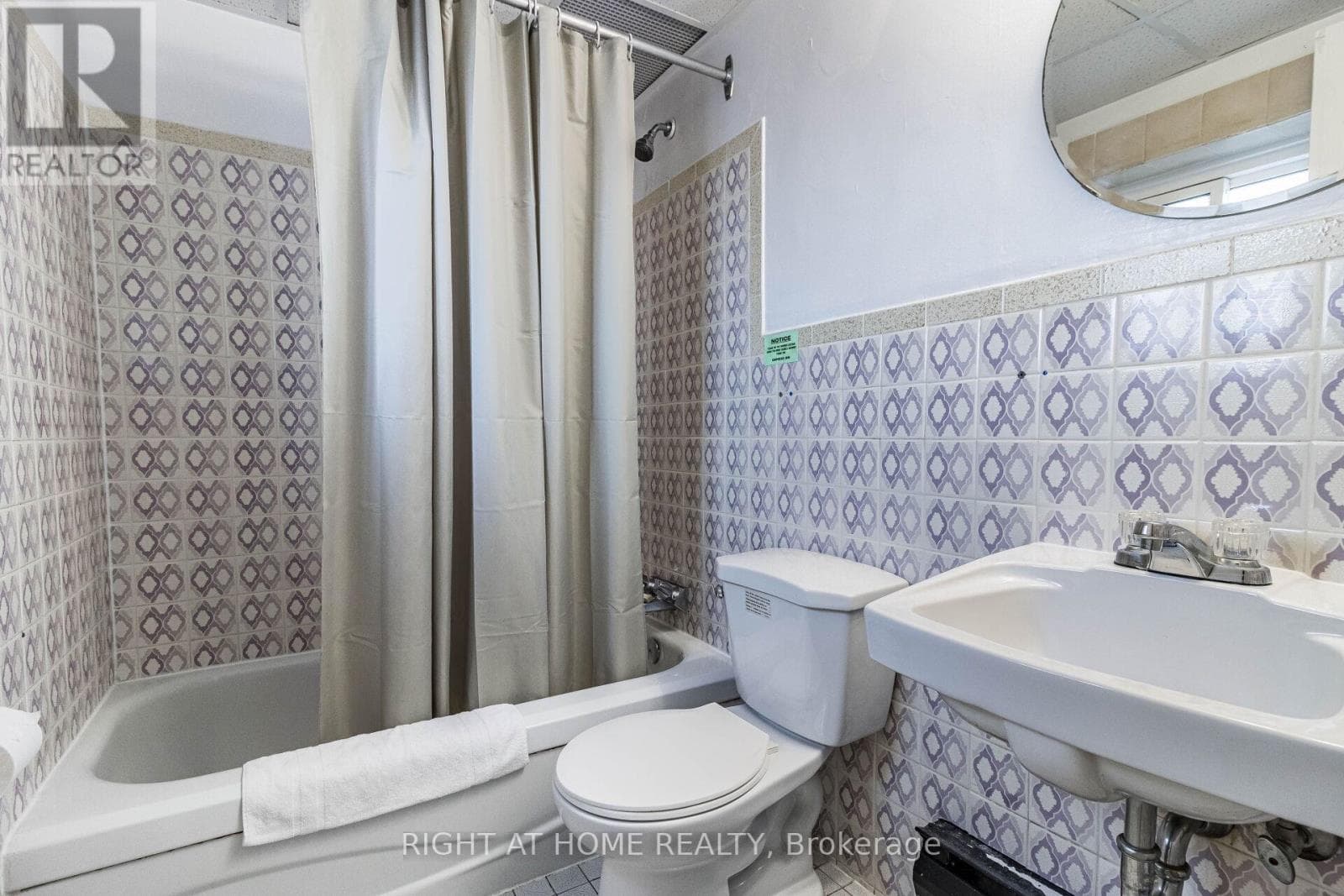 5951 CLARK AVENUE photo 4