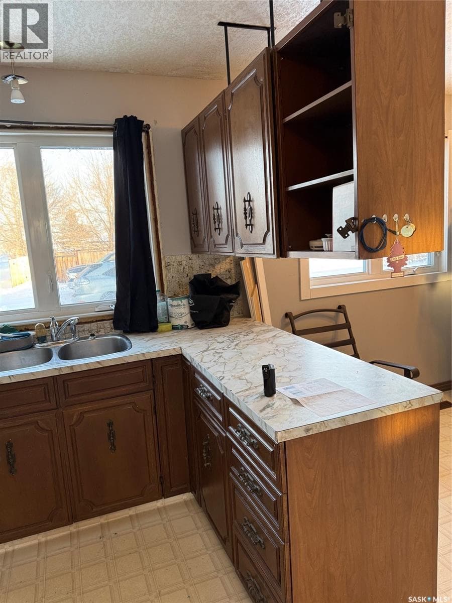 51 Shelley DRIVE photo 3
