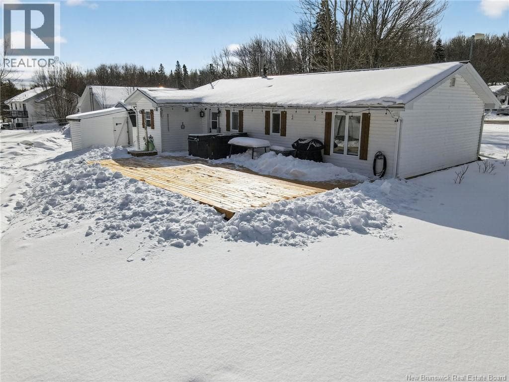 108 Lewis Road photo 3