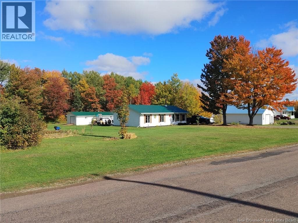 108 Lewis Road photo 5