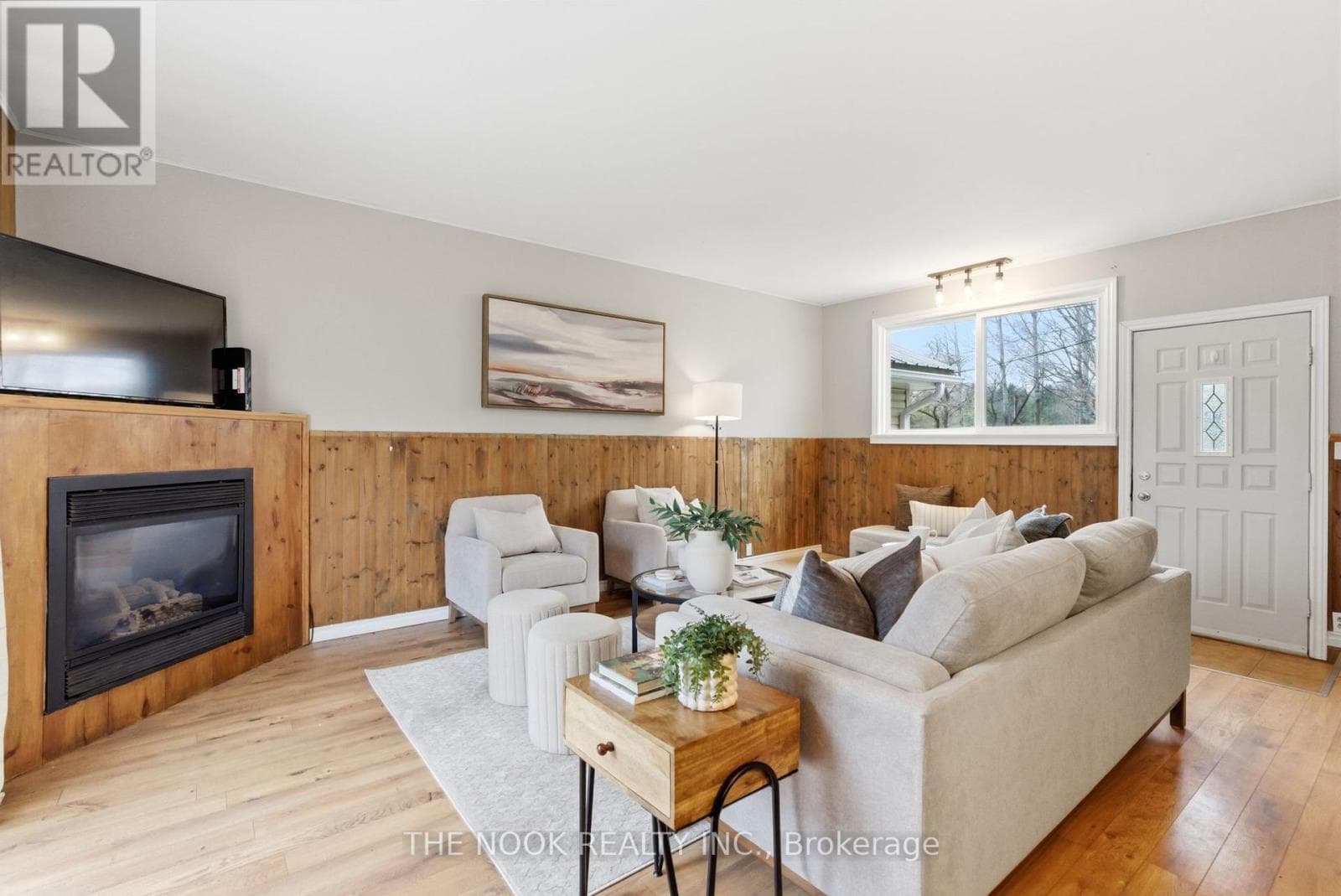 3824 TRULLS ROAD photo 5