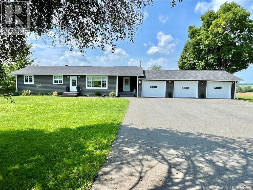 615 Rockland Road photo 2
