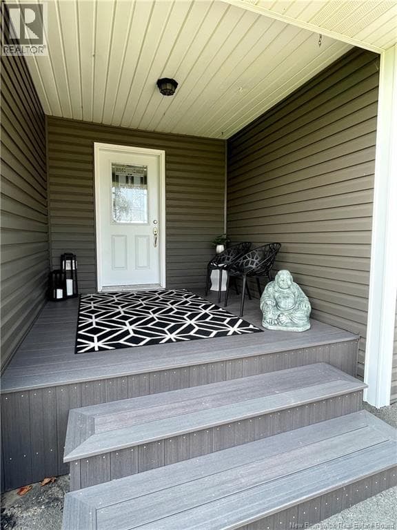 615 Rockland Road photo 5
