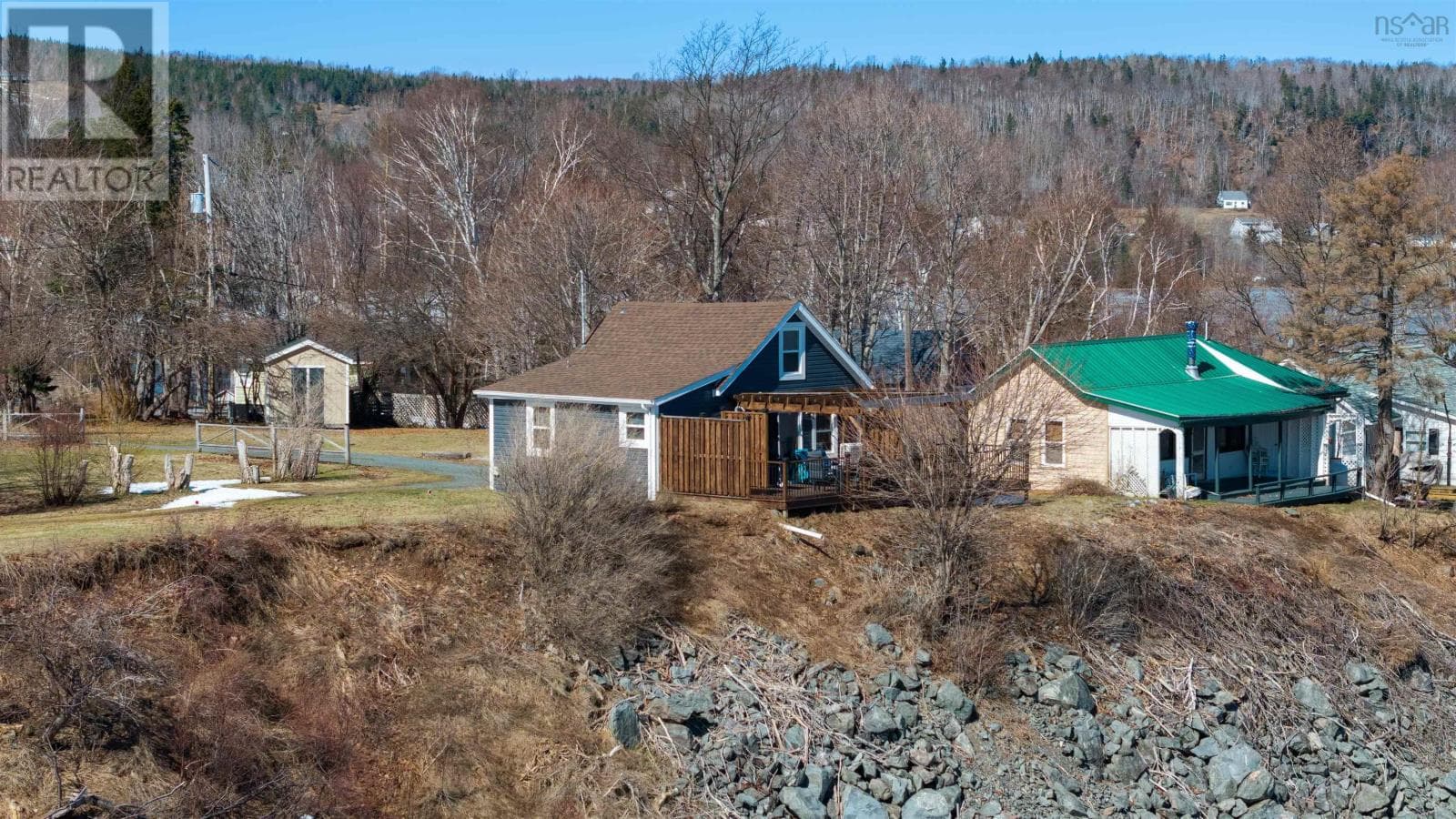 215 Jim Town Road photo 2