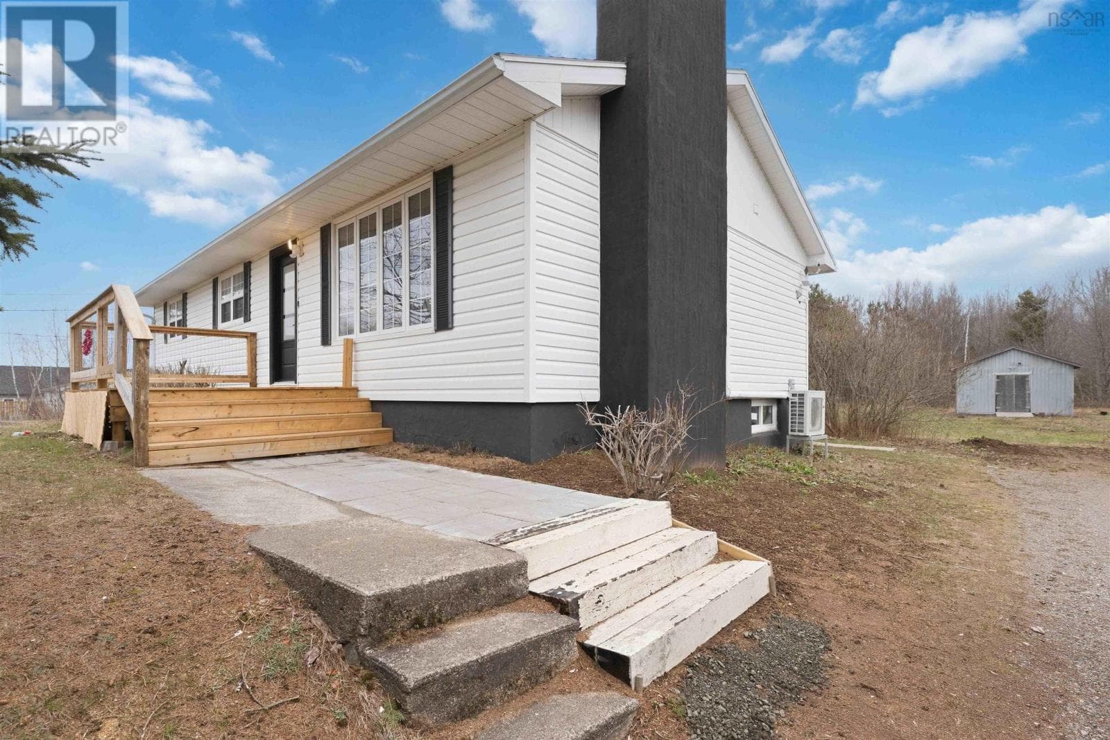 882 Tremont Mountain Road photo 2