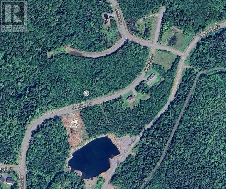 23 Highland Drive photo 2