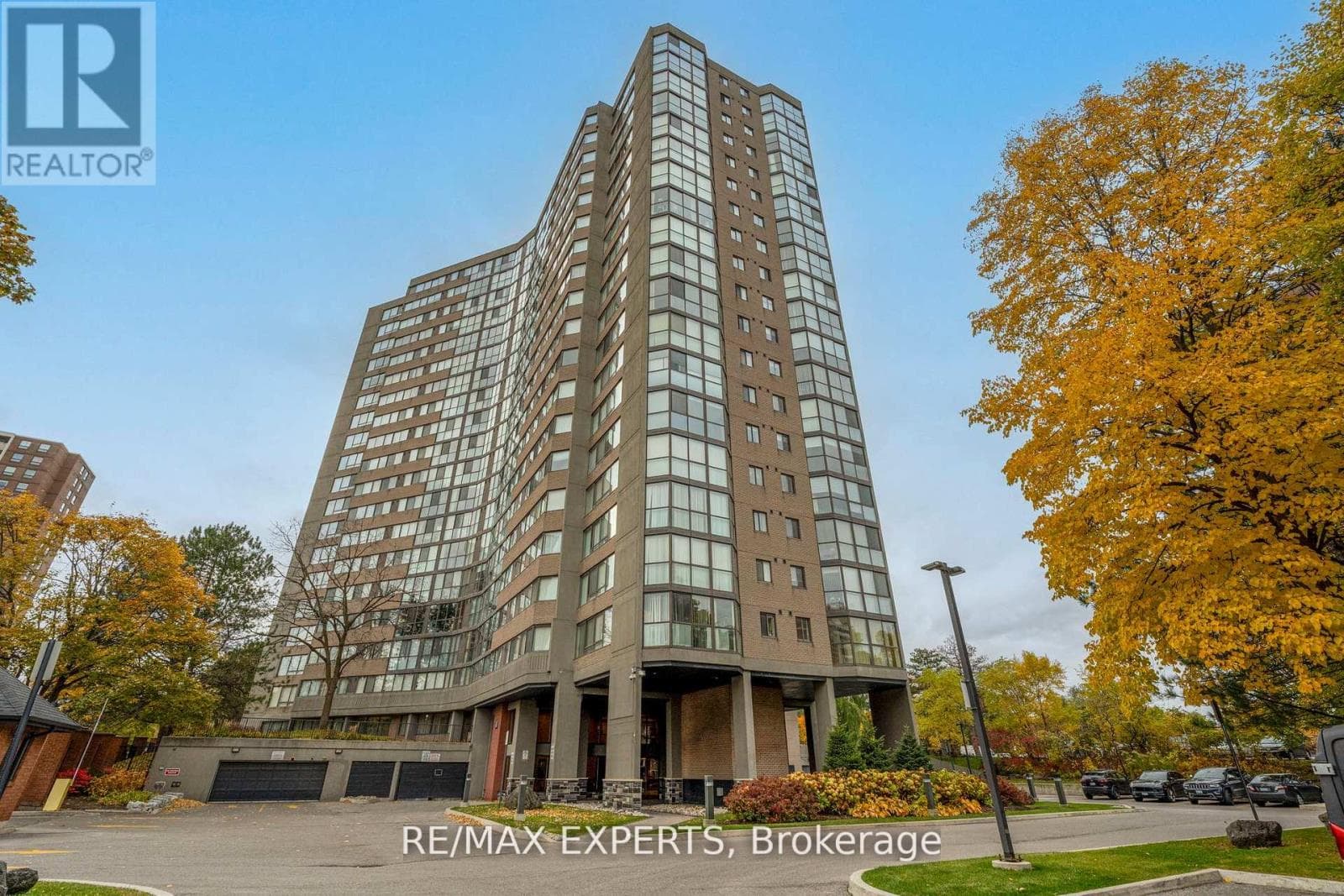 2 bed 2 bath single family at 1103 - 40 RICHVIEW ROAD — $599,999
