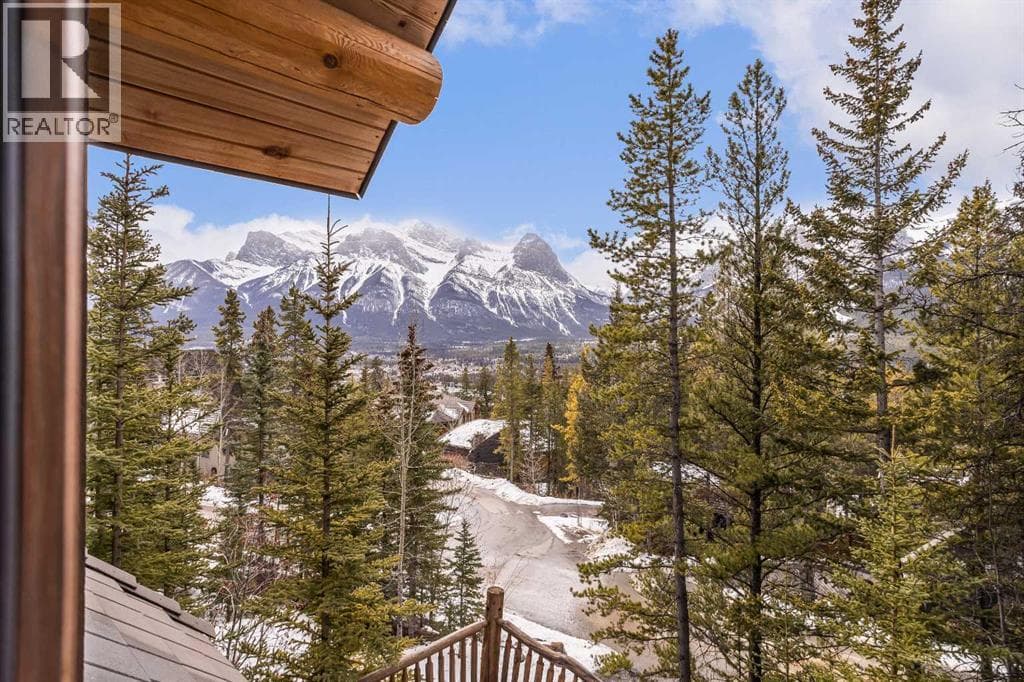 11 Aspen Glen — photo 2