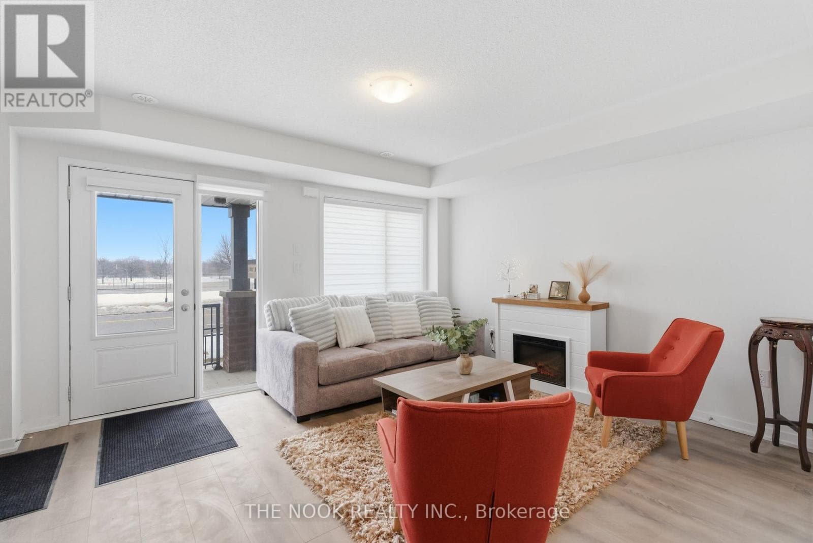1363 SHANKEL ROAD photo 3