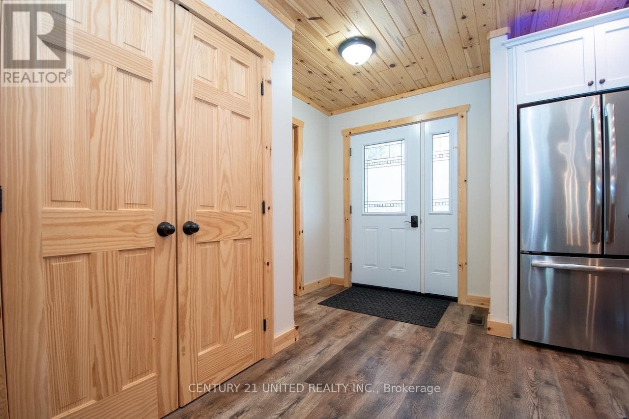 1525 SOUTH BAPTISTE LAKE ROAD photo 3