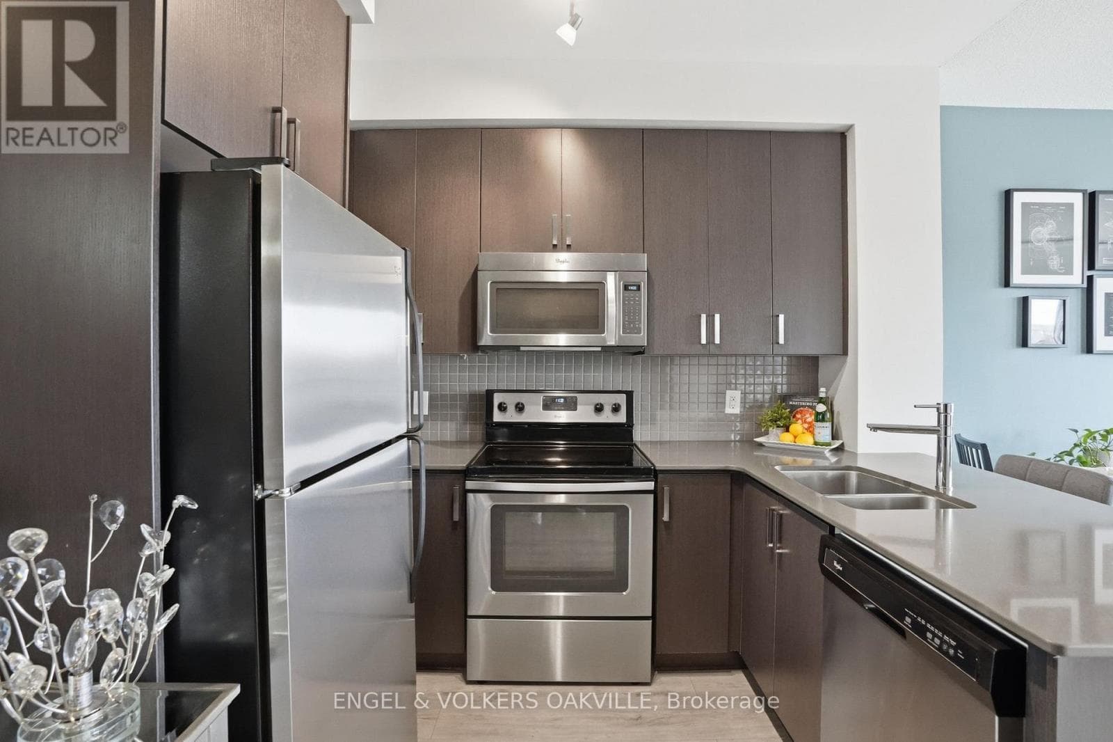 528 - 7608 YONGE STREET photo 4