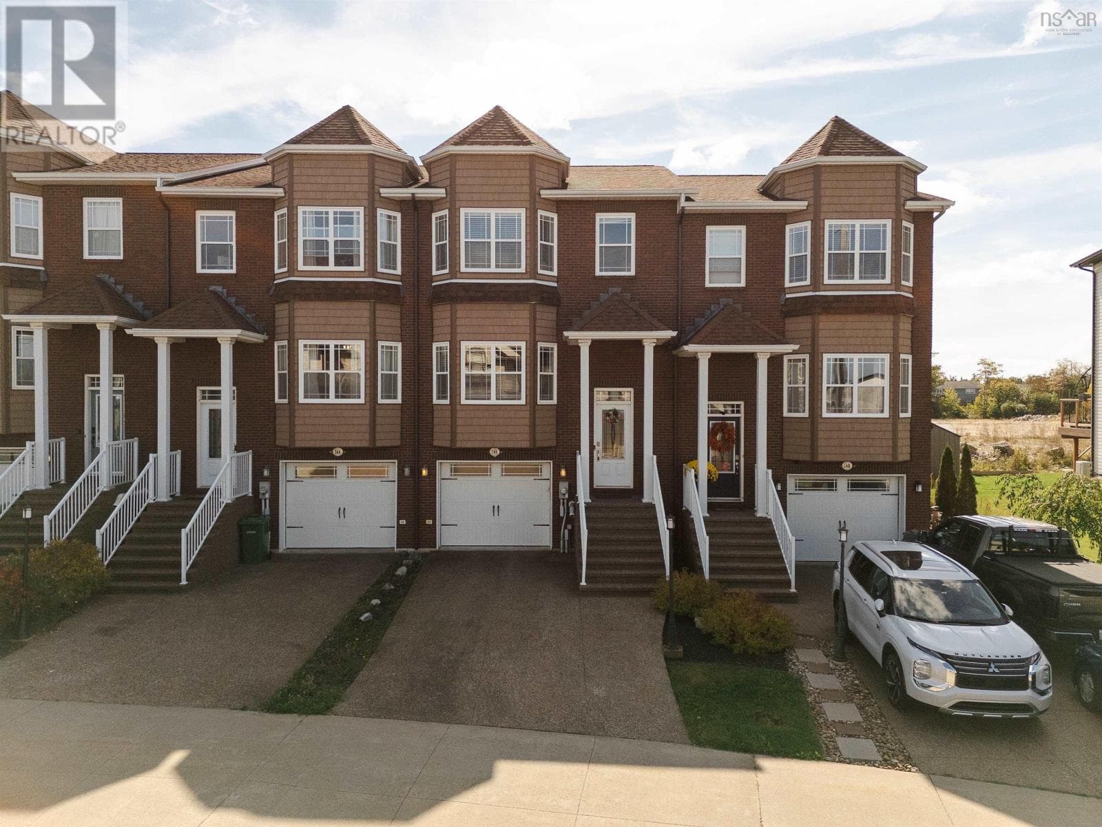 146 Maple Grove Avenue photo 4