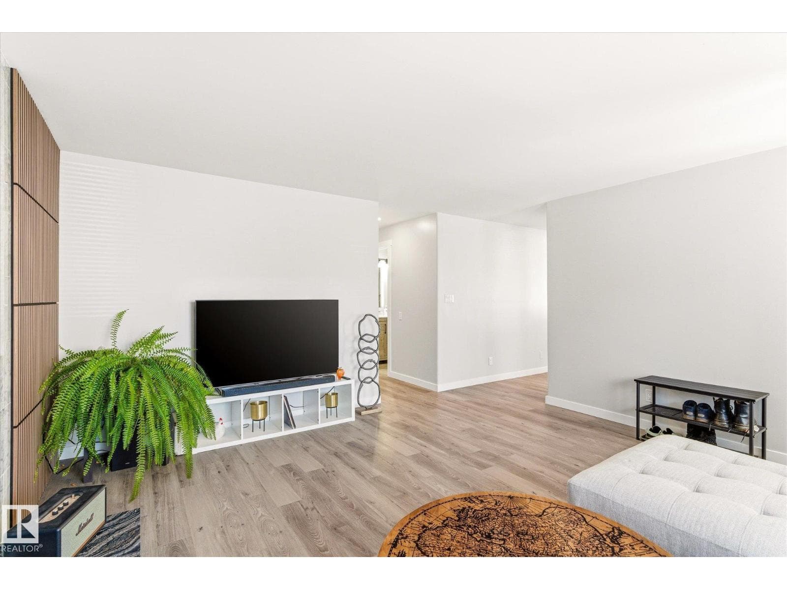 67 Arlington DR — photo 5