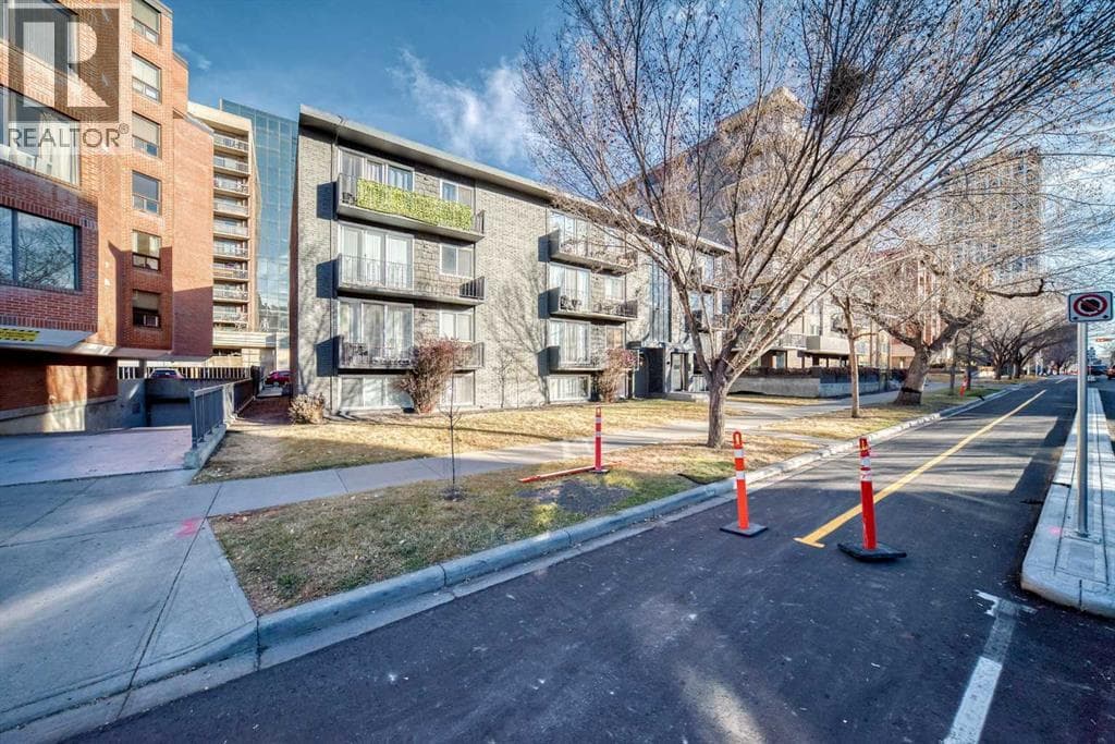 1 bed 1 bath single family at 104, 620 15 Avenue SW — $171,000