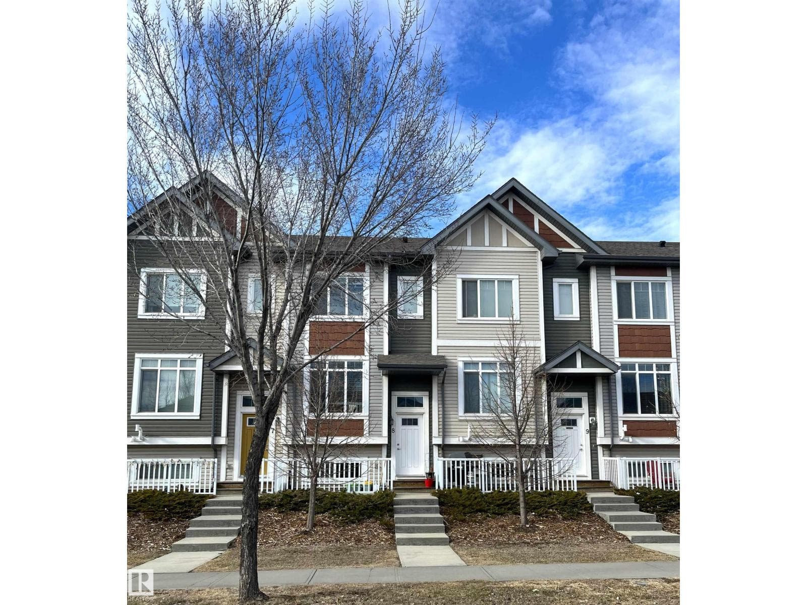 #8 320 SECORD BV NW photo 3