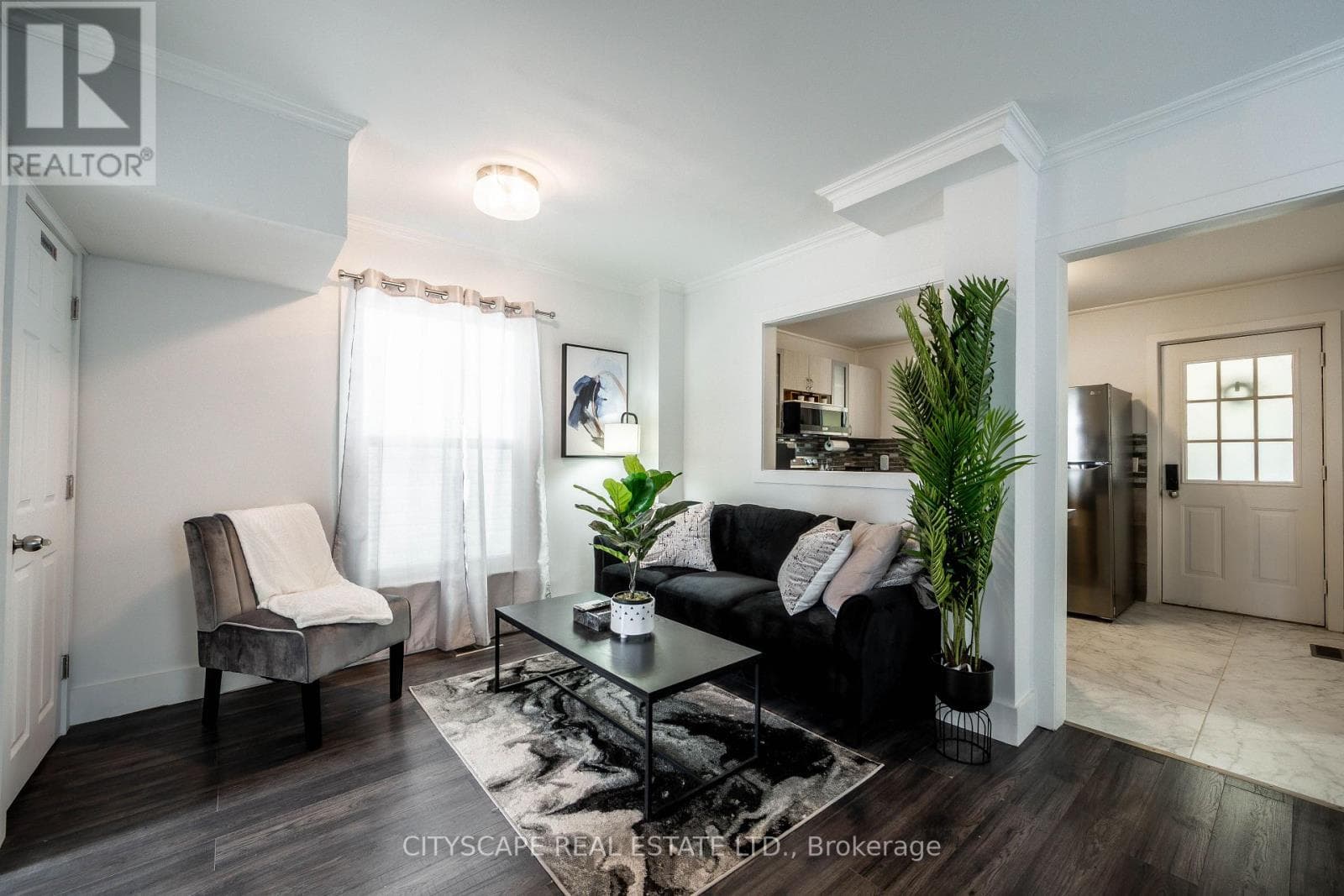 5073 KITCHENER STREET photo 5