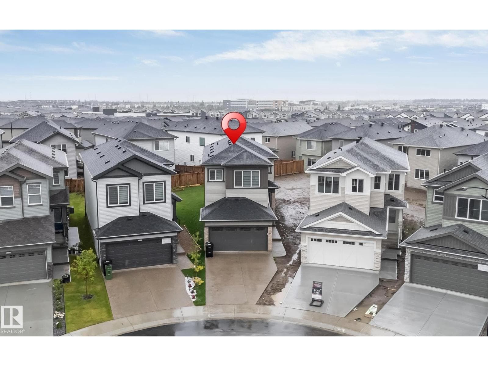 1336 11 AV NW photo 3