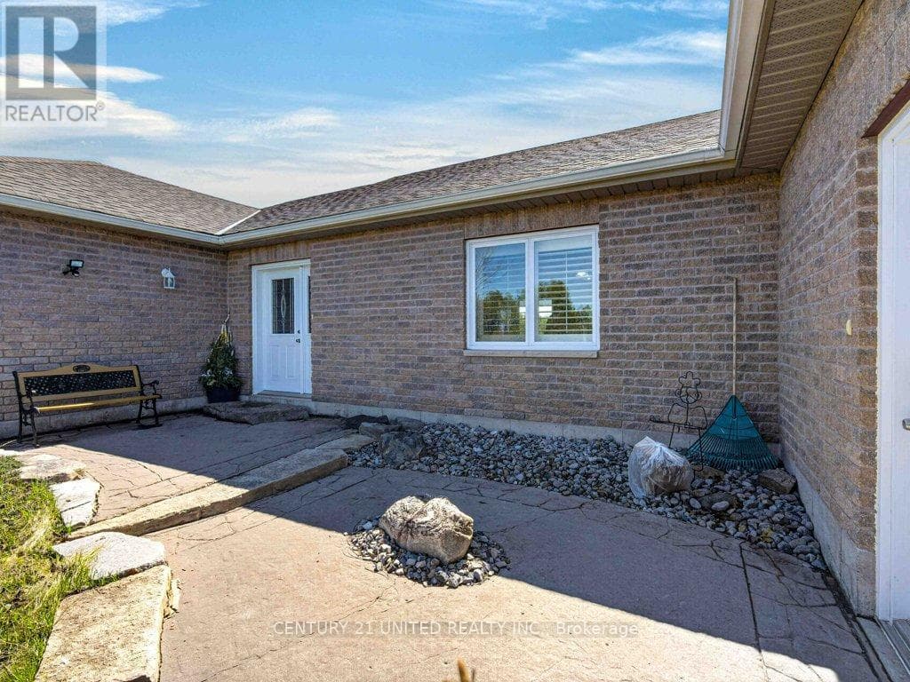 3435 DUMMER ASPHODEL ROAD photo 4