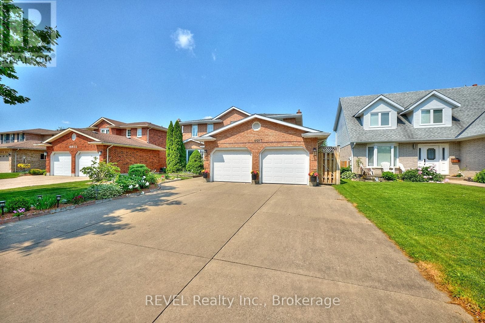 8007 OAKRIDGE DRIVE photo 3