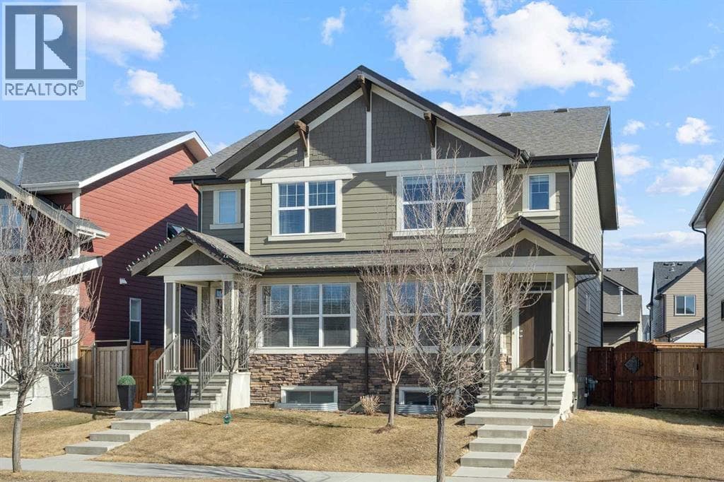 3 bed 3 bath single family at 849 Mahogany Boulevard SE — $570,000
