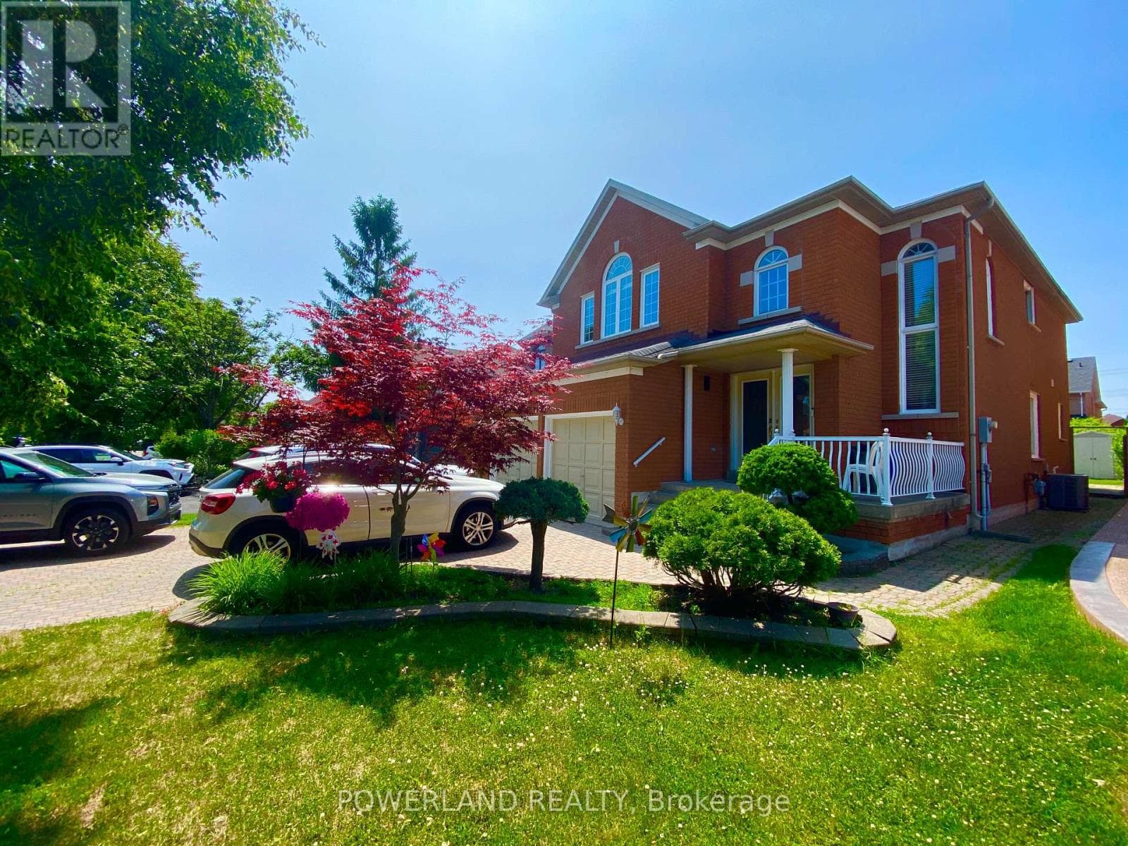 107 QUINCE CRESCENT photo 4