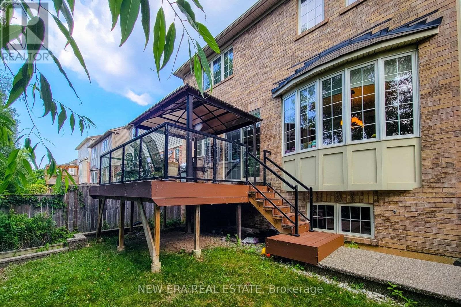 128 MONTREAL CIRCLE photo 4