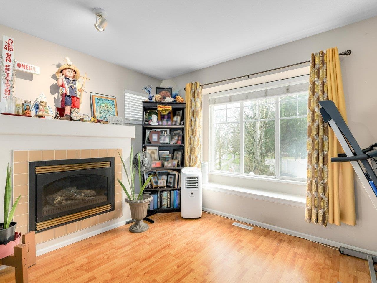 96 12110 75A AVENUE photo 5