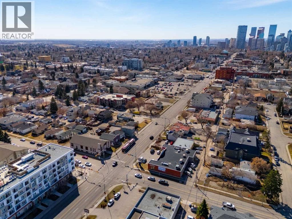 2004-2018 Centre Street NE photo 4