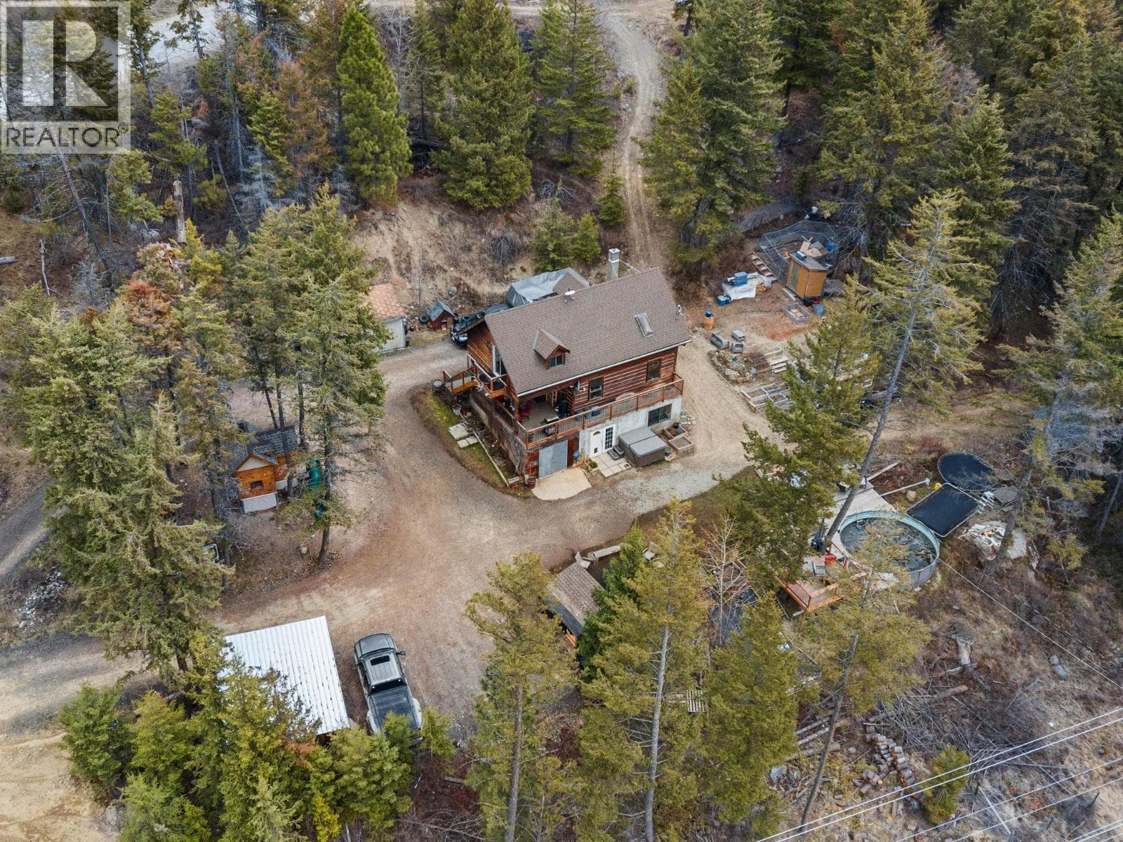 1809 Cardinal Creek Road photo 3