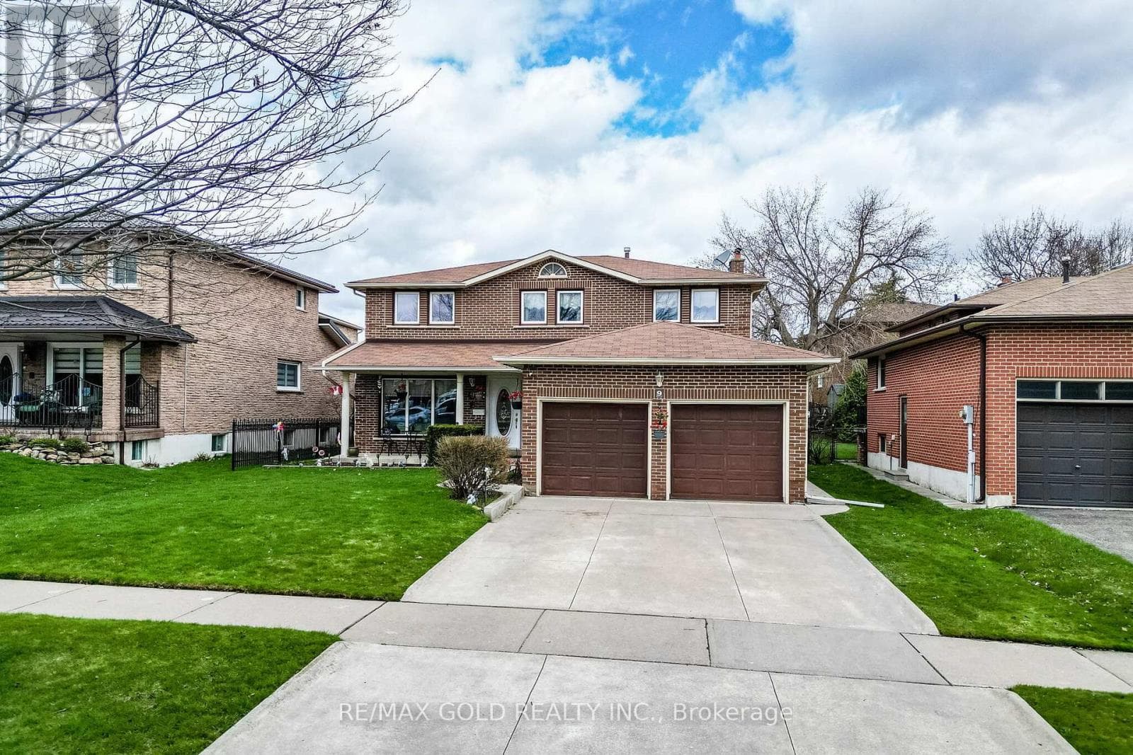 9 PRINCETON TERRACE photo 3