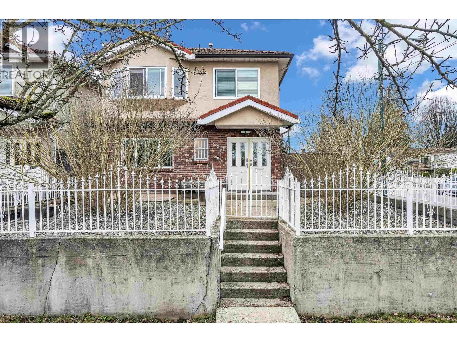 6 bed 4 bath single family at 2808 HORLEY STREET — $1,699,000
