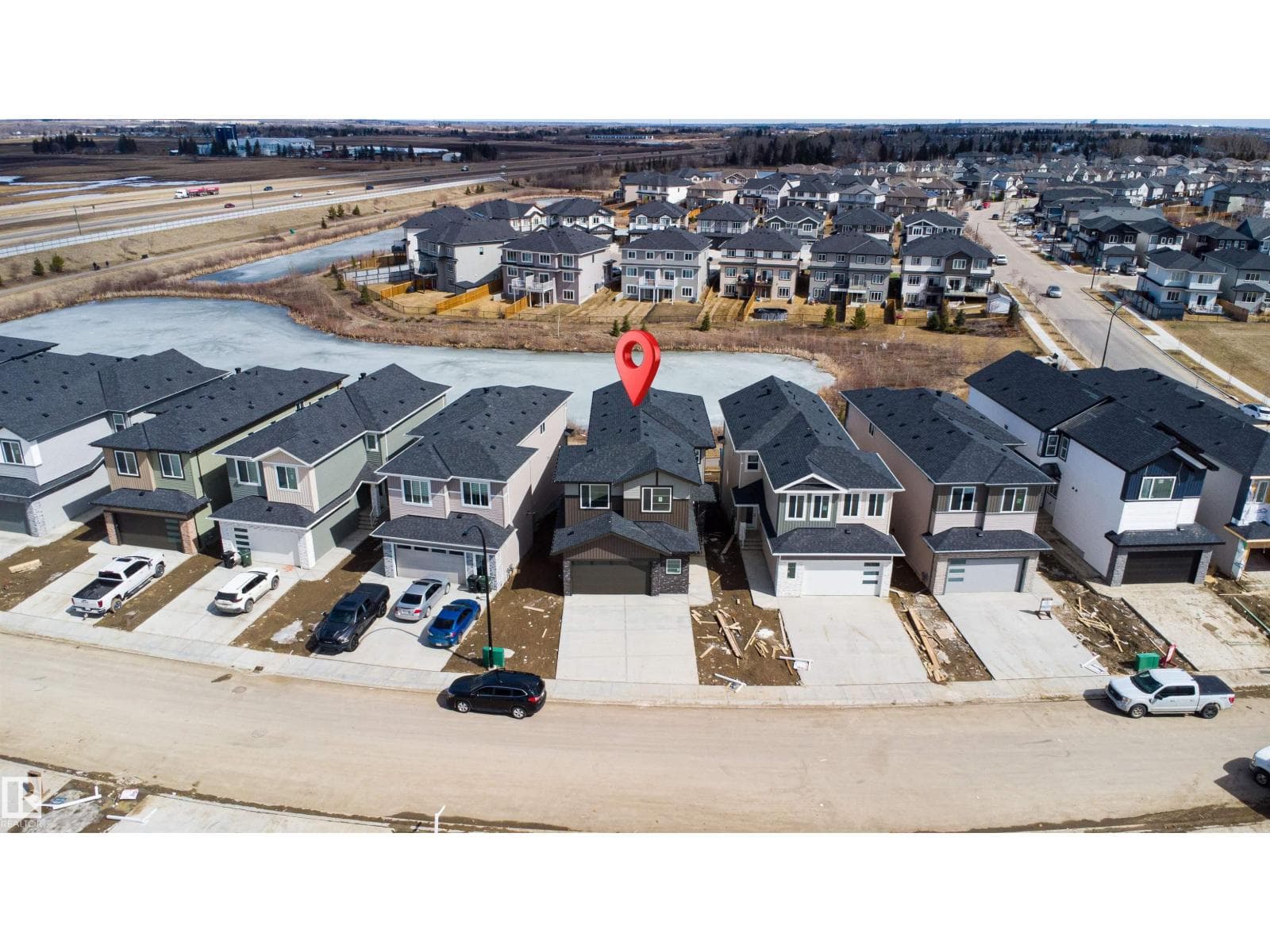 9 AXELWOOD CR