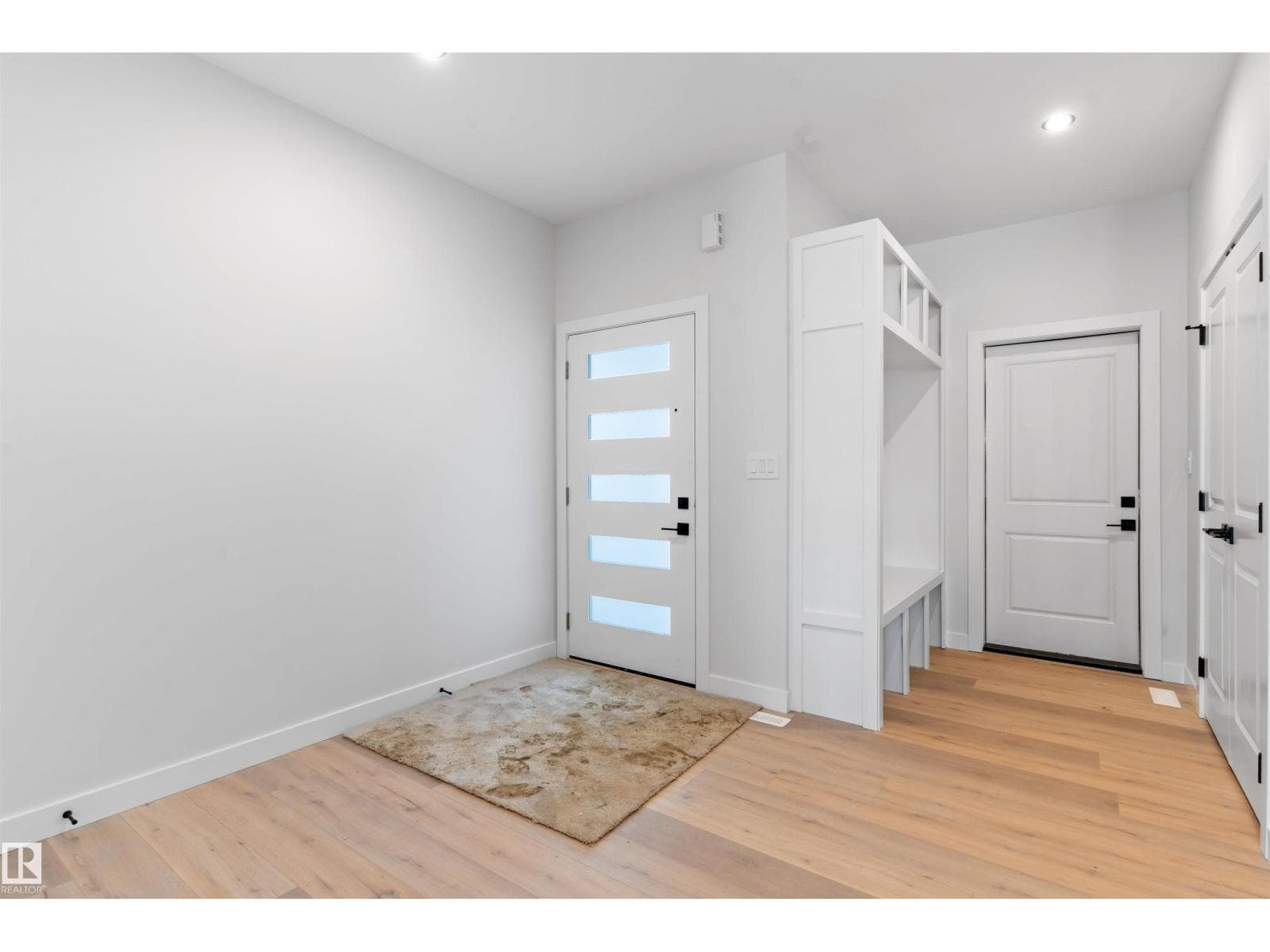 9 AXELWOOD CR — photo 3