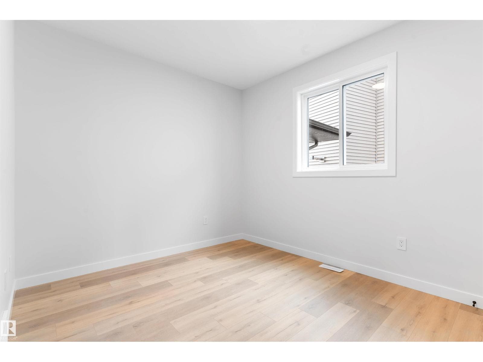 9 AXELWOOD CR — photo 5