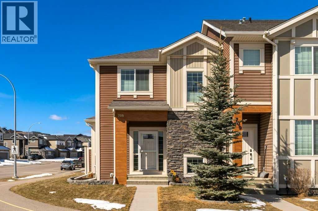 4 bed 4 bath single family at 705 Nolan Hill Boulevard NW — $564,900