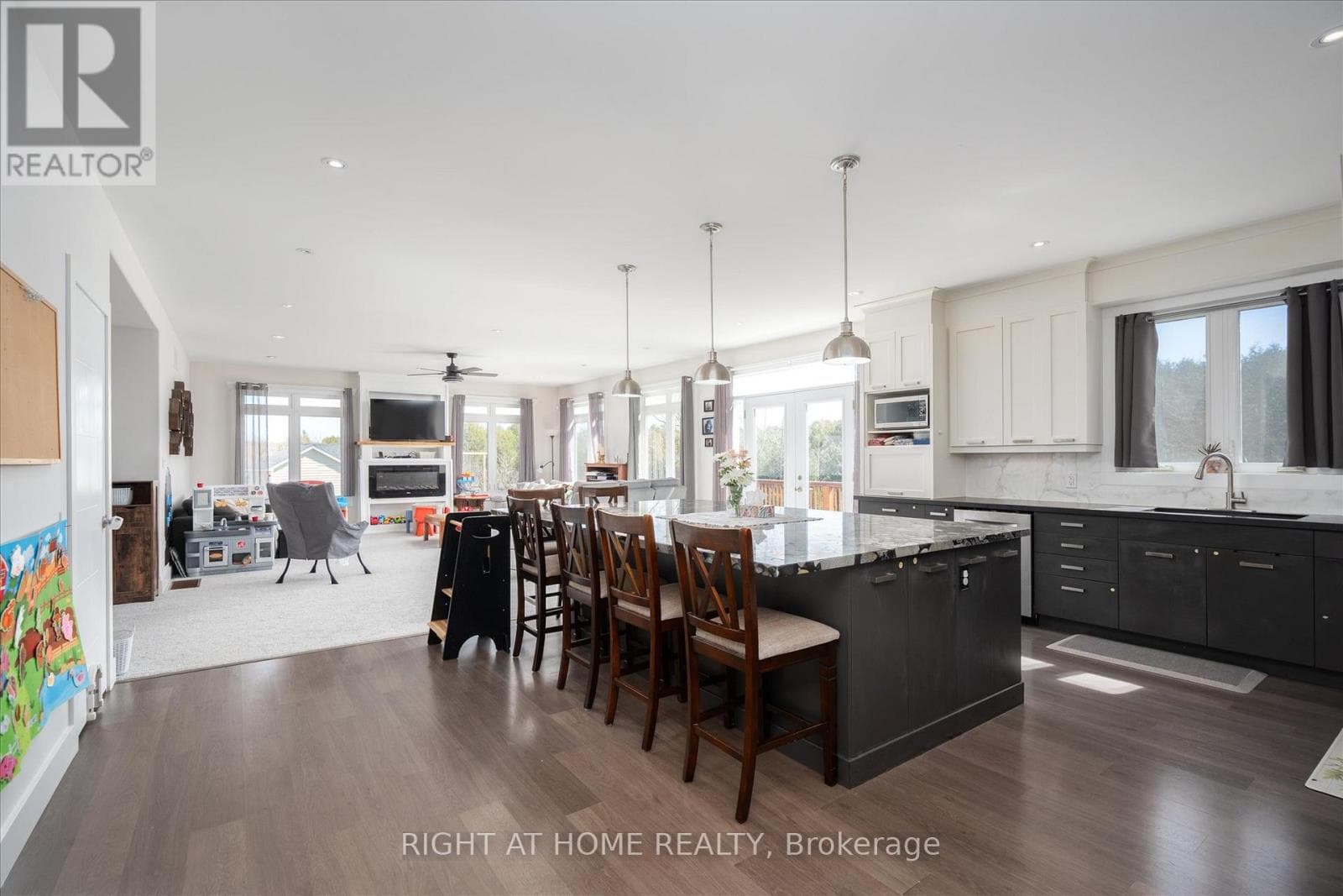 4120 EDGERTON ROAD photo 9