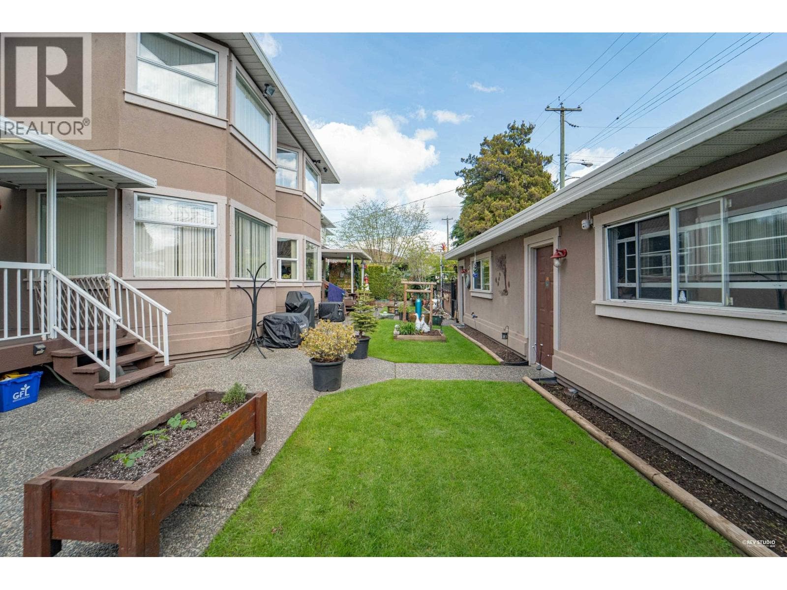 5480 CAMBIE STREET photo 5