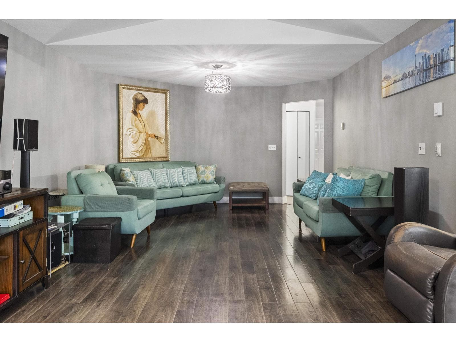 213 7156 121 STREET photo 4