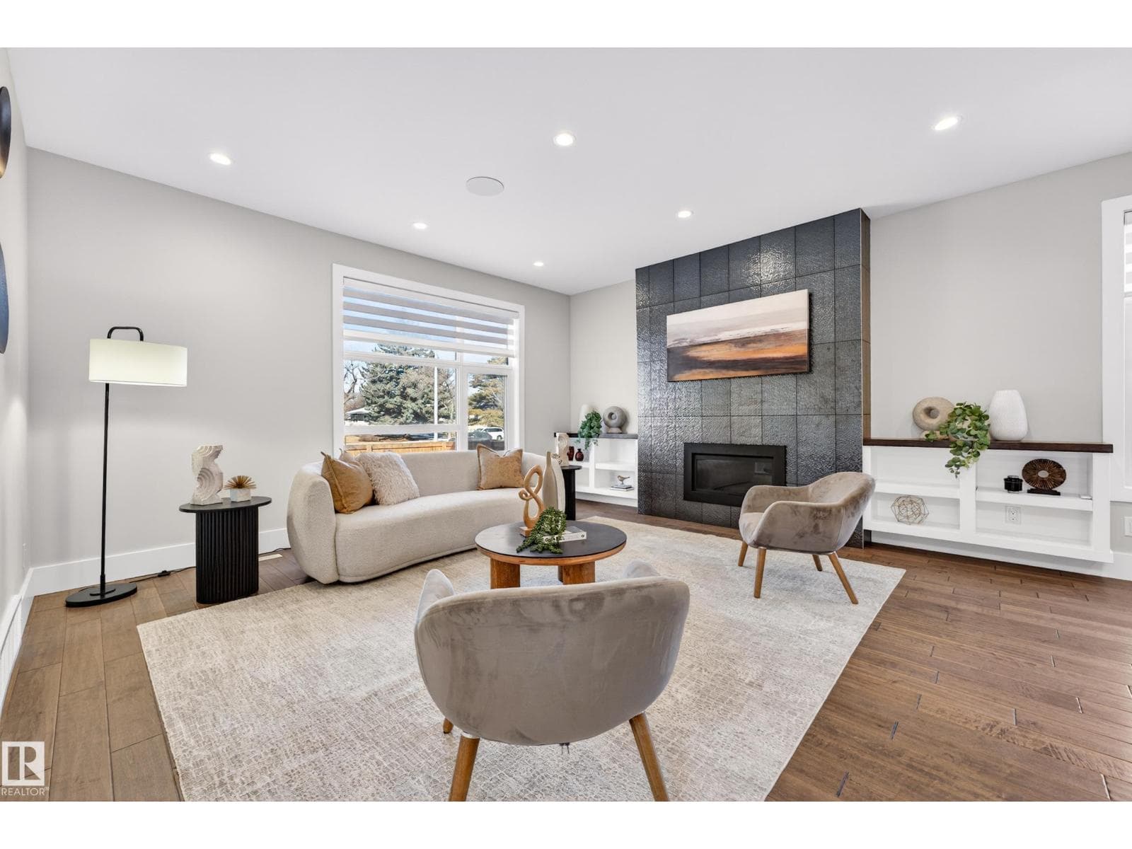 14132 97 AV NW photo 5