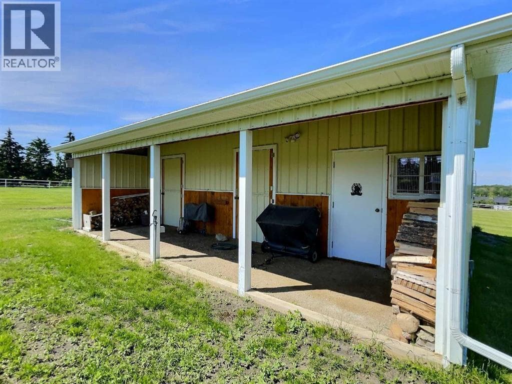 201B - 1271, 392 Township Road — photo 4