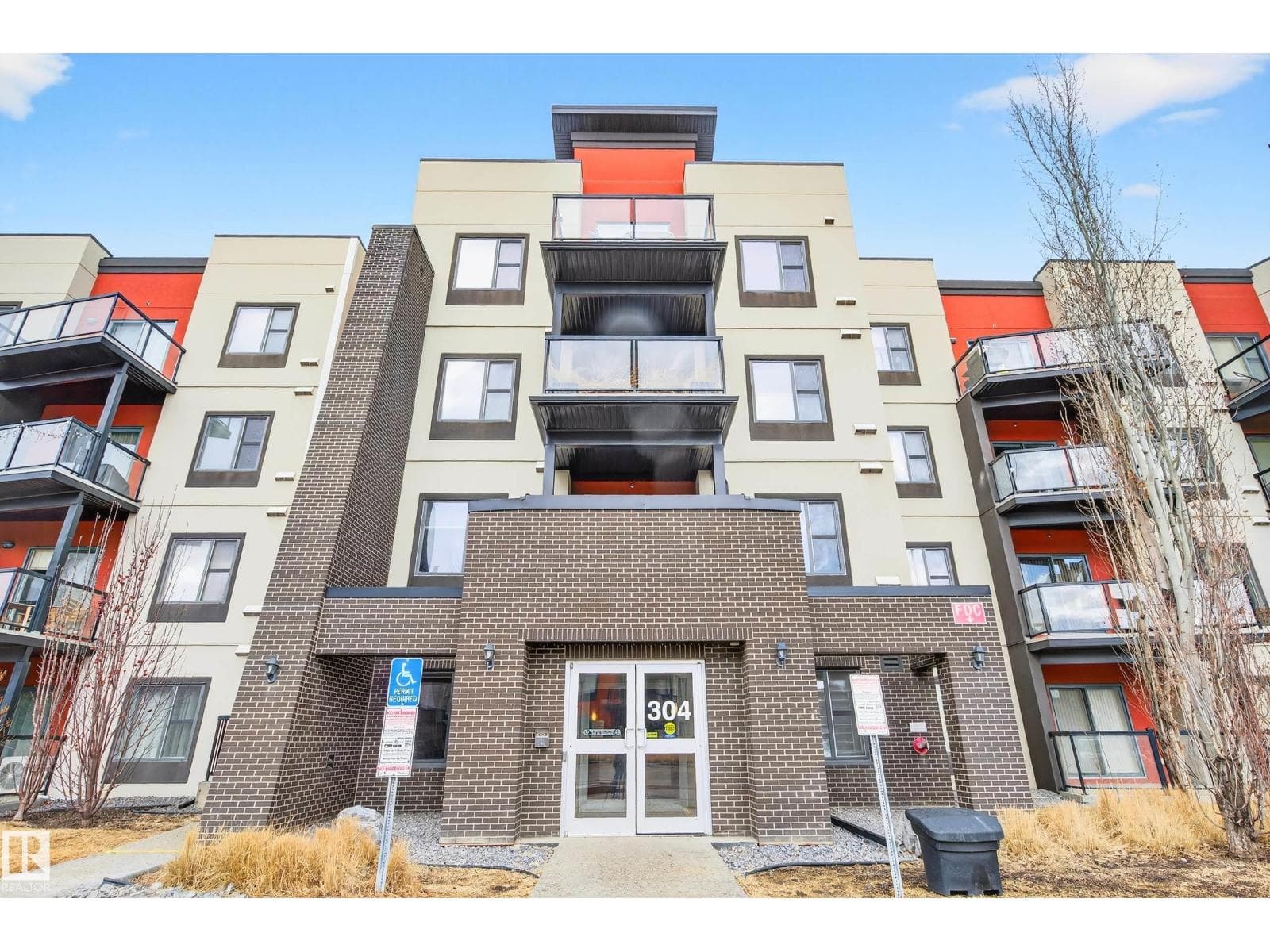 1 bed 1 bath single family at #125 304 AMBLESIDE LINK LI SW — $195,000