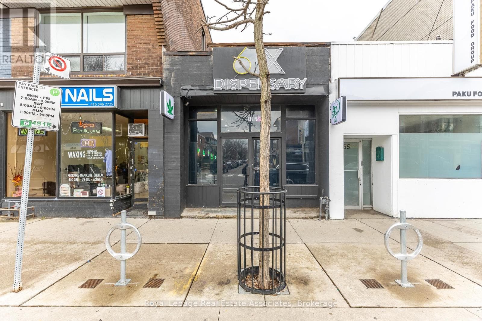 retail at 863 BLOOR STREET W — $1,699,900