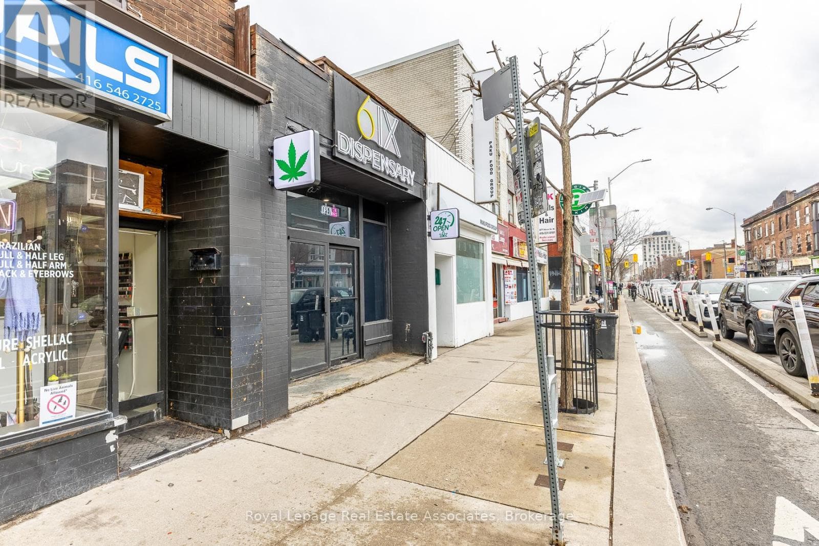 863 BLOOR STREET W photo 2