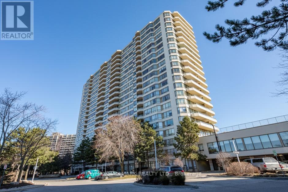 2 bed 1 bath single family at 1001 - 5 GREYSTONE WALK DRIVE — $439,900